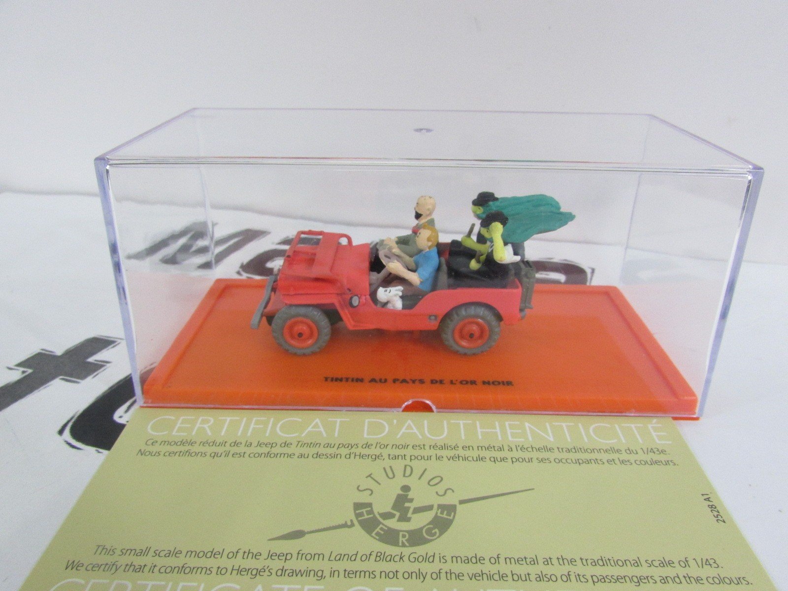La Jeep willys MB 1943 1/43 TINTIN au pays de l'or noir par hergé